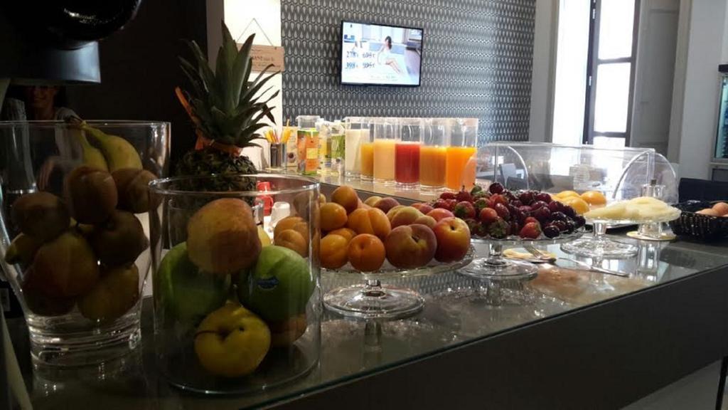Bed and Breakfast Ottomood Ala Ovest Catania Centro Exterior foto