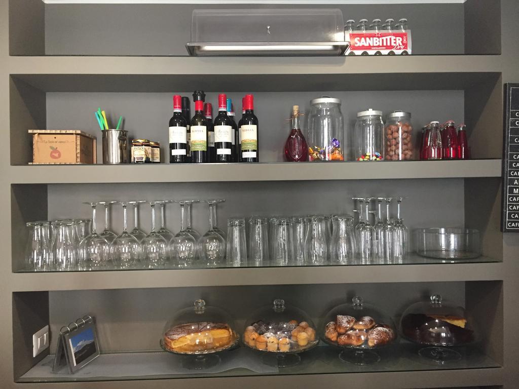 Bed and Breakfast Ottomood Ala Ovest Catania Centro Exterior foto