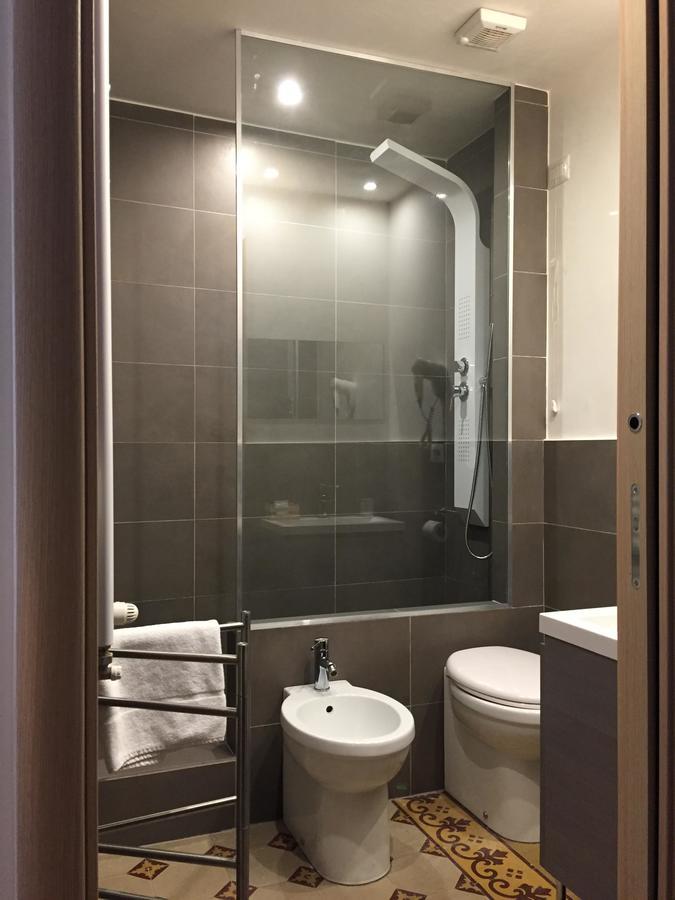 Bed and Breakfast Ottomood Ala Ovest Catania Centro Exterior foto