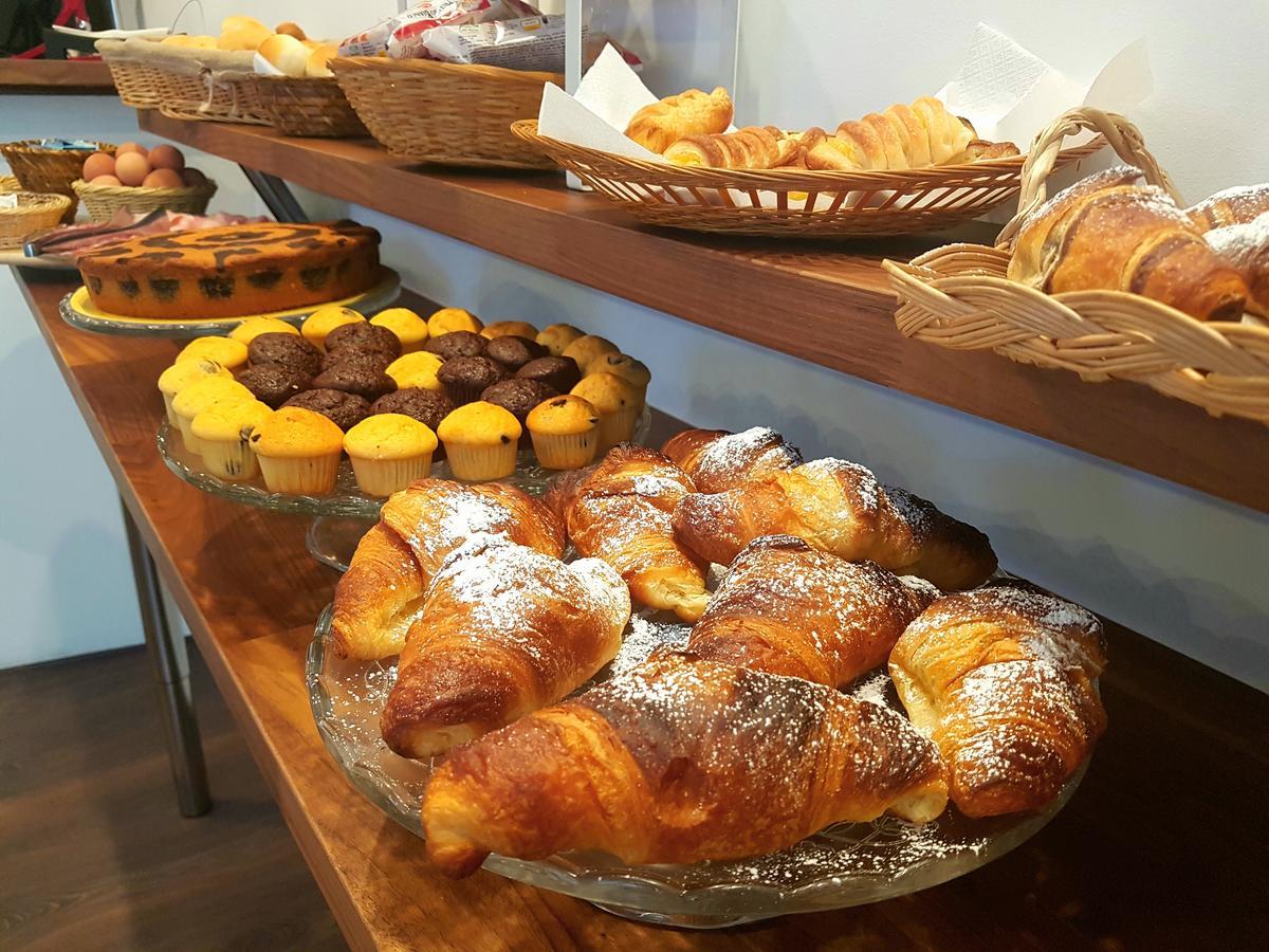 Bed and Breakfast Ottomood Ala Ovest Catania Centro Exterior foto