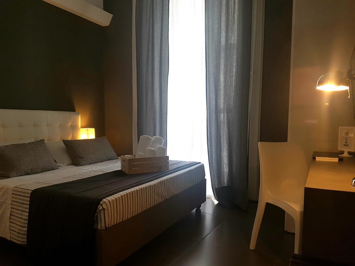 Bed and Breakfast Ottomood Ala Ovest Catania Centro Exterior foto