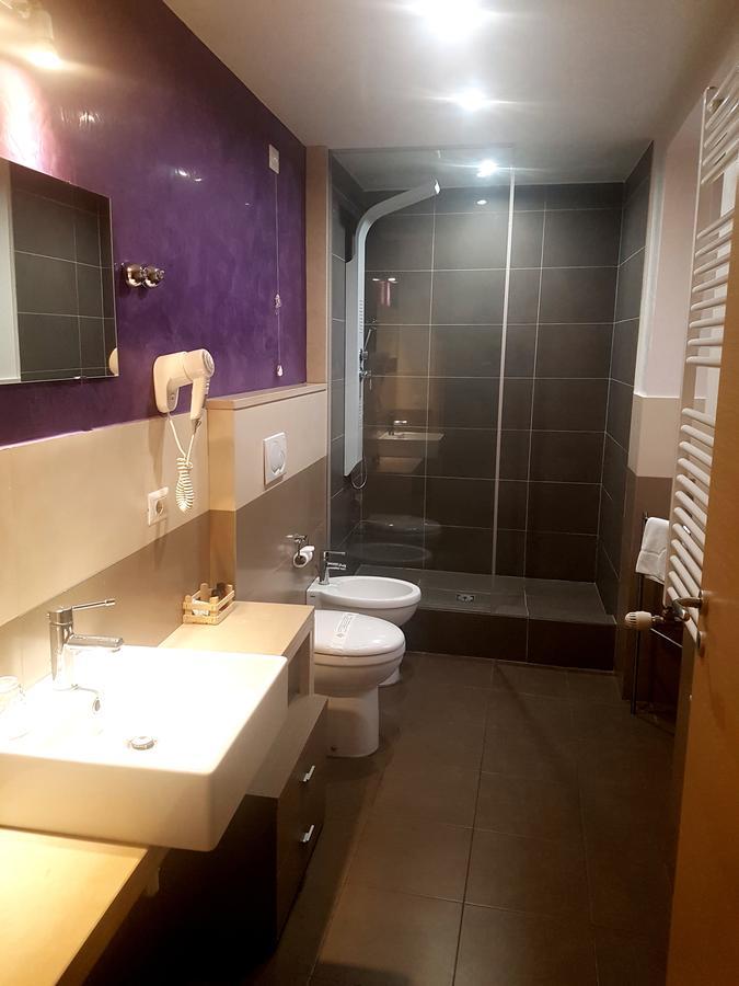 Bed and Breakfast Ottomood Ala Ovest Catania Centro Exterior foto