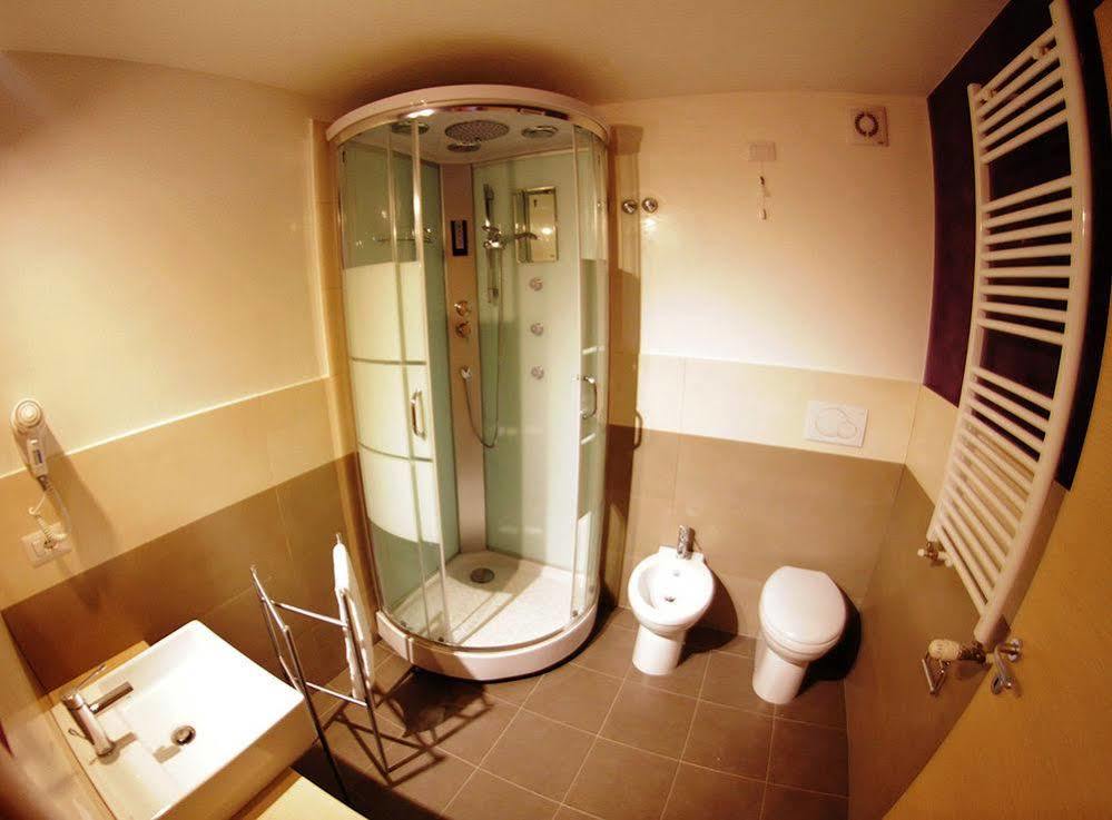 Bed and Breakfast Ottomood Ala Ovest Catania Centro Exterior foto