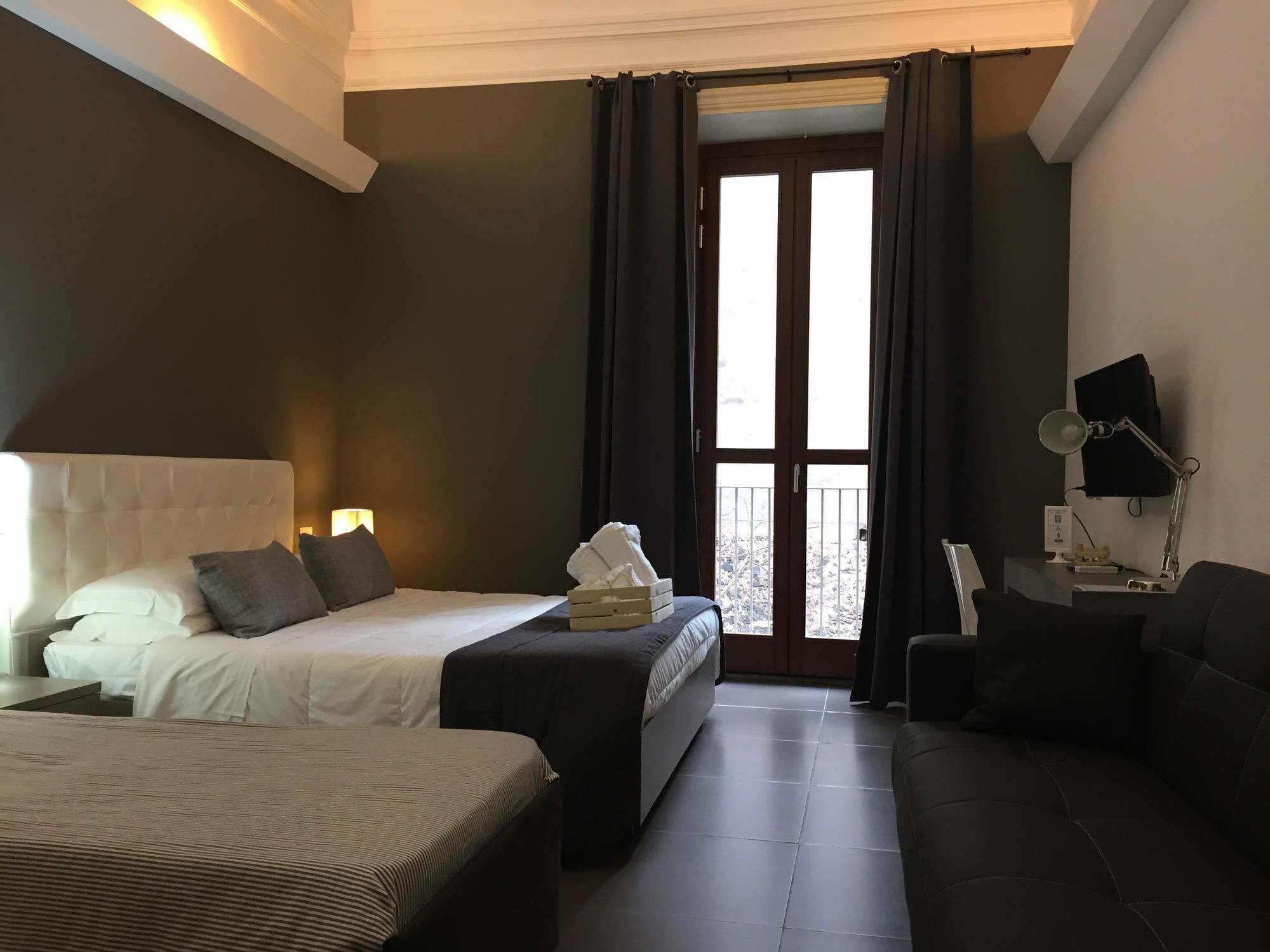 Bed and Breakfast Ottomood Ala Ovest Catania Centro Exterior foto