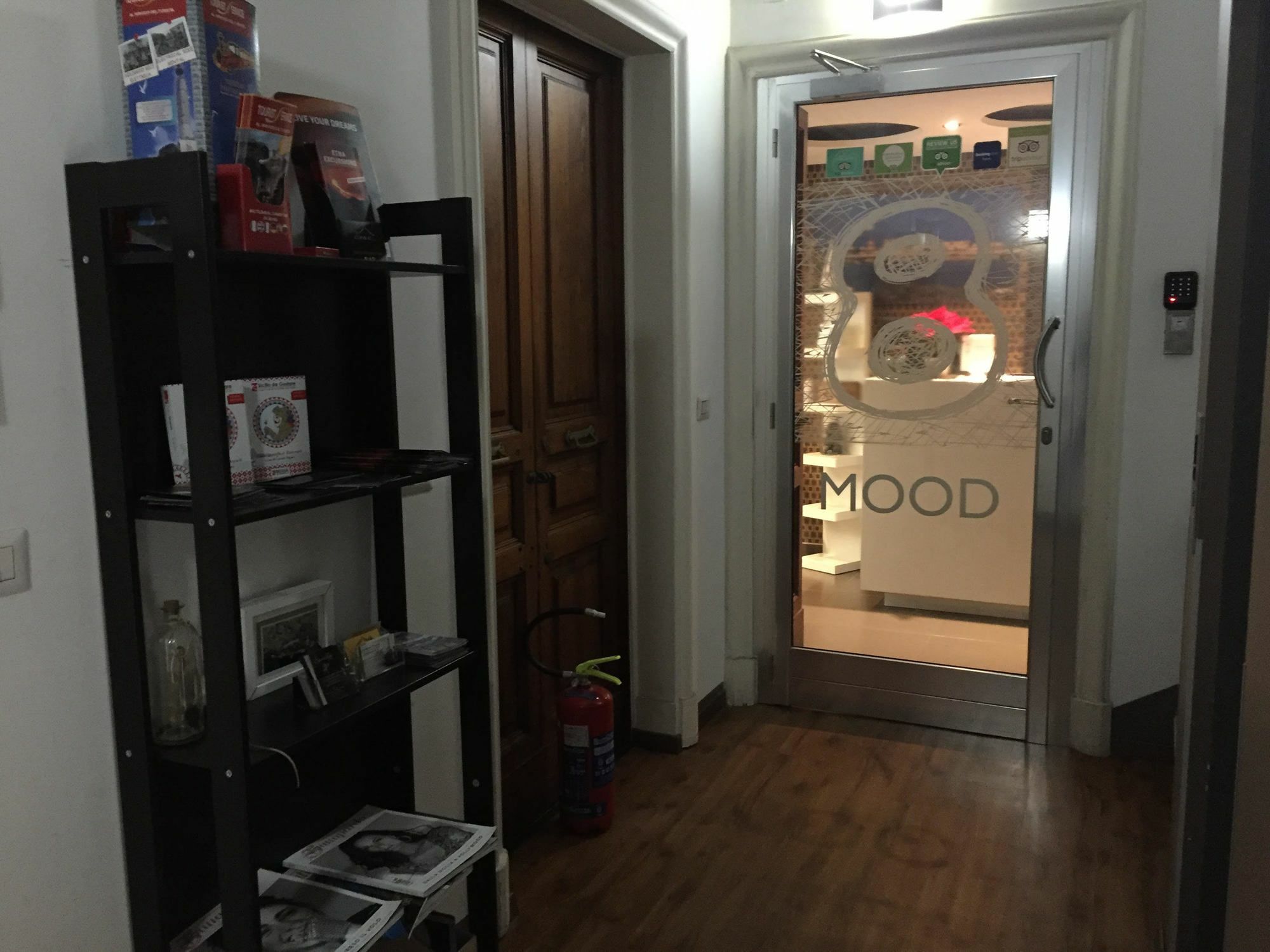 Bed and Breakfast Ottomood Ala Ovest Catania Centro Exterior foto