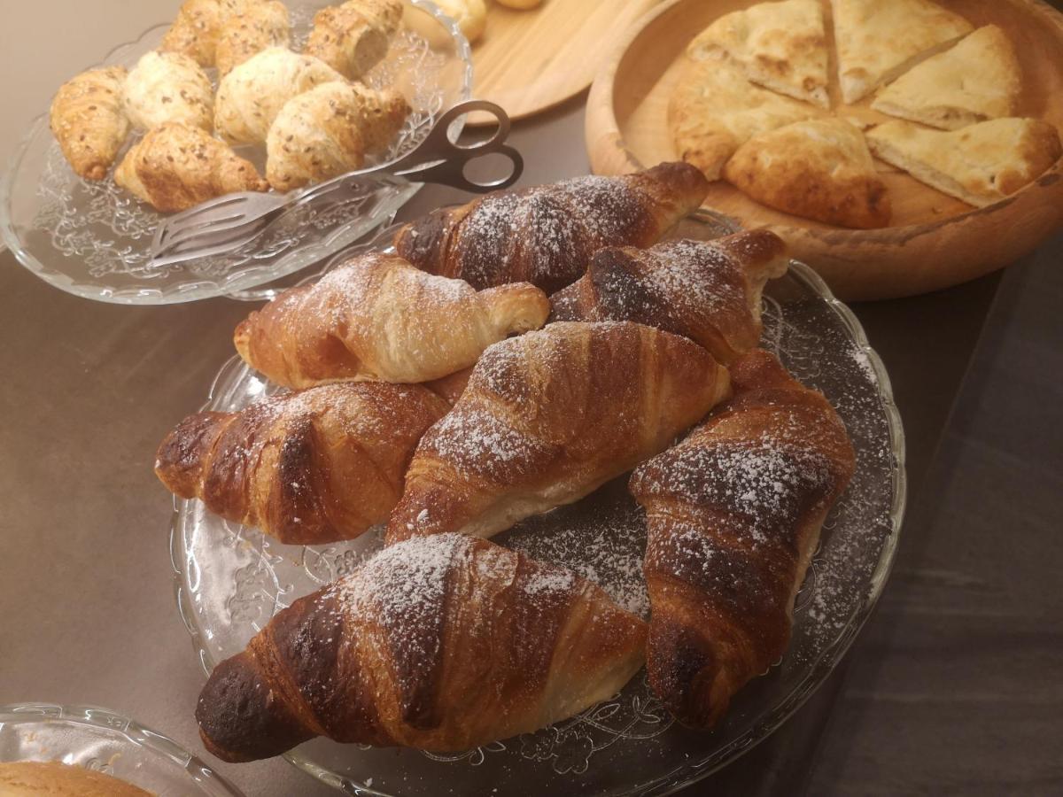 Bed and Breakfast Ottomood Ala Ovest Catania Centro Exterior foto